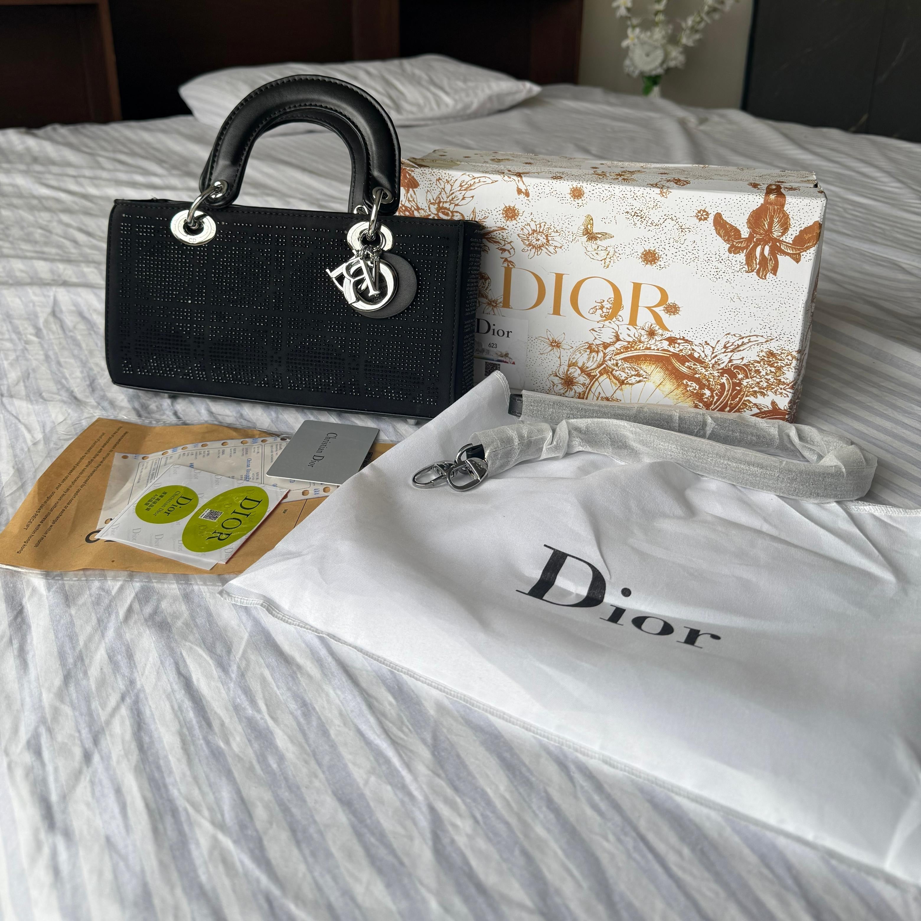 Christian dior Lady Dior Bag(BLACK cannage silk with crystal bead embroidery)