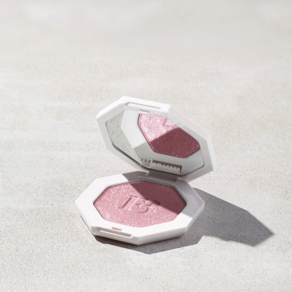 Fenty Beauty - Killawatt Freestyle Highlighter